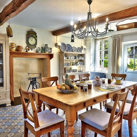 Chambre D'Hotes Spacieuse, Salle De Bain Privative Saint-Michel-de-Fronsac 外观 照片